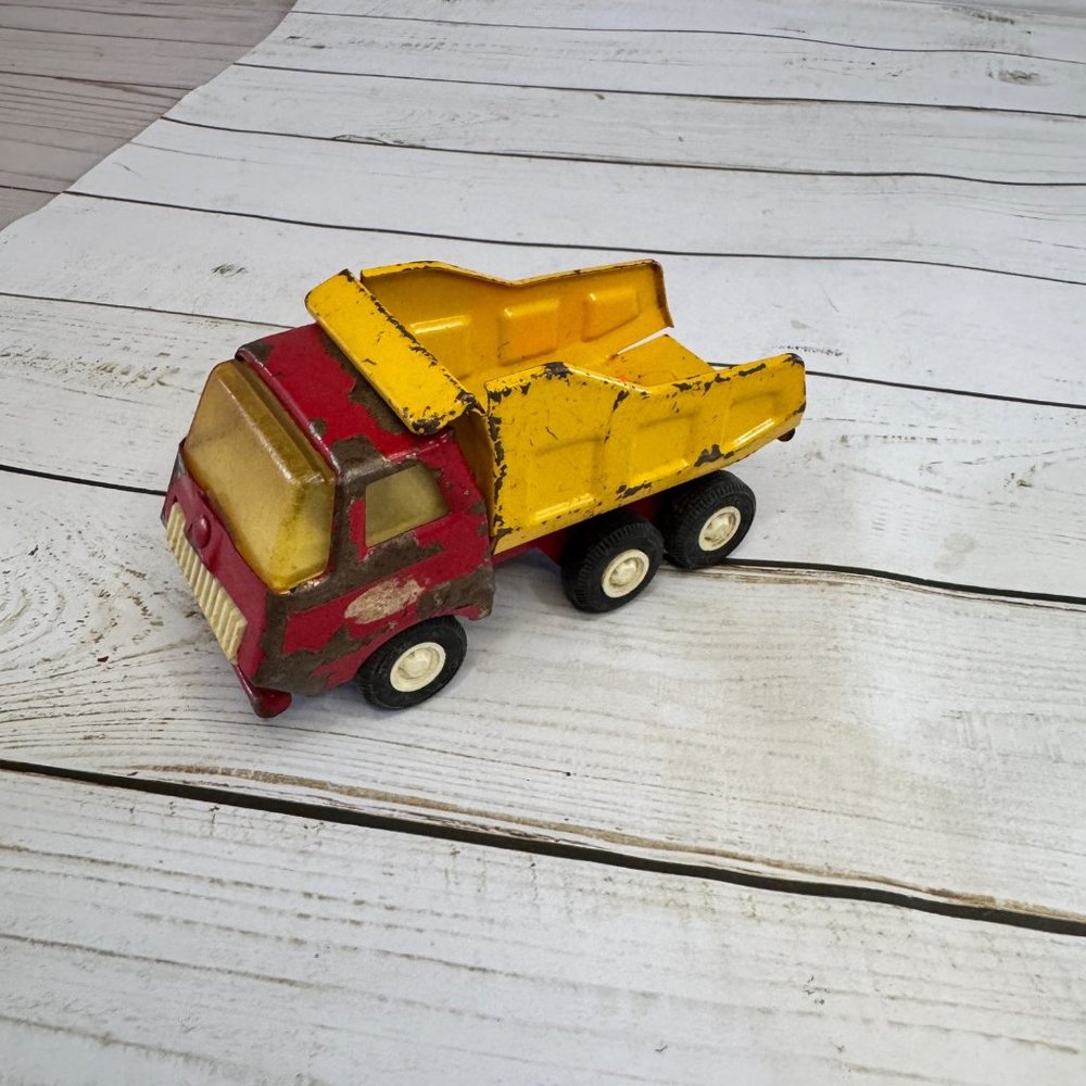 Vtg Mini Tonka Dump‎ Truck Red & Yellow Pressed Steel 1970s Tipper Construction